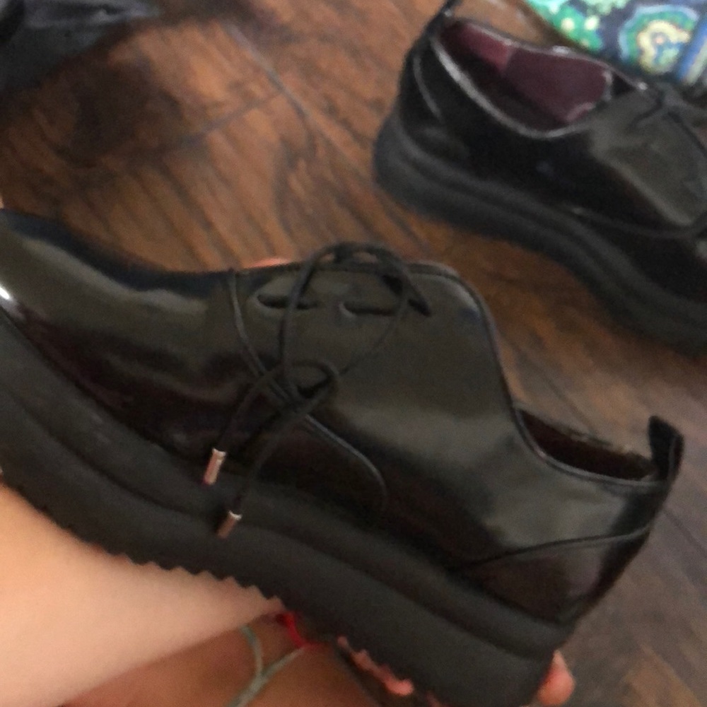 Zara creepers
